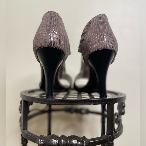 Heels Sandals Pewter Metallic by Apostrophe - Picture 12 of 13